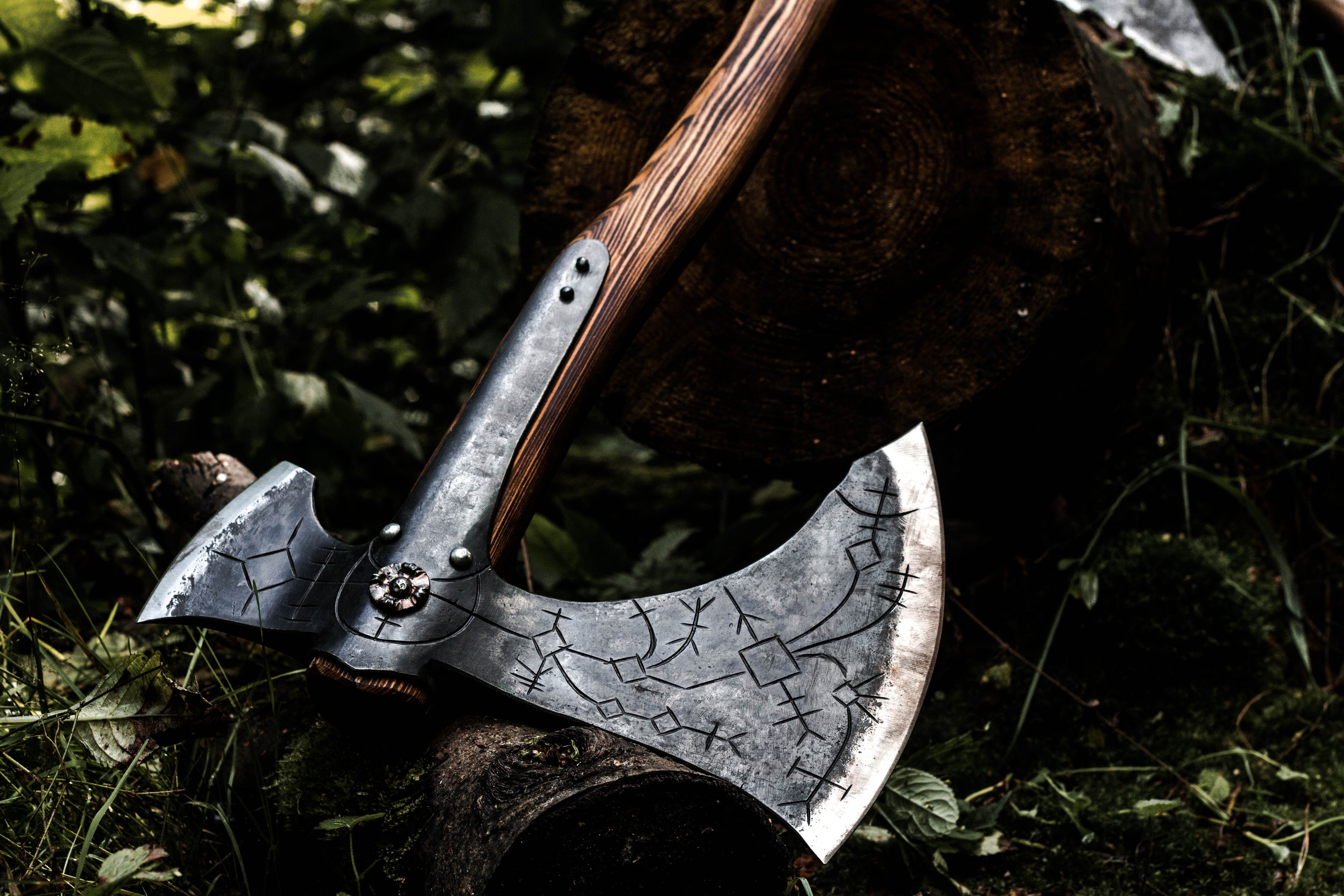 Kratos battle axe