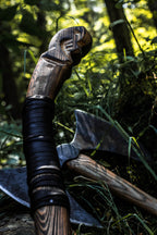 Kratos battle axe